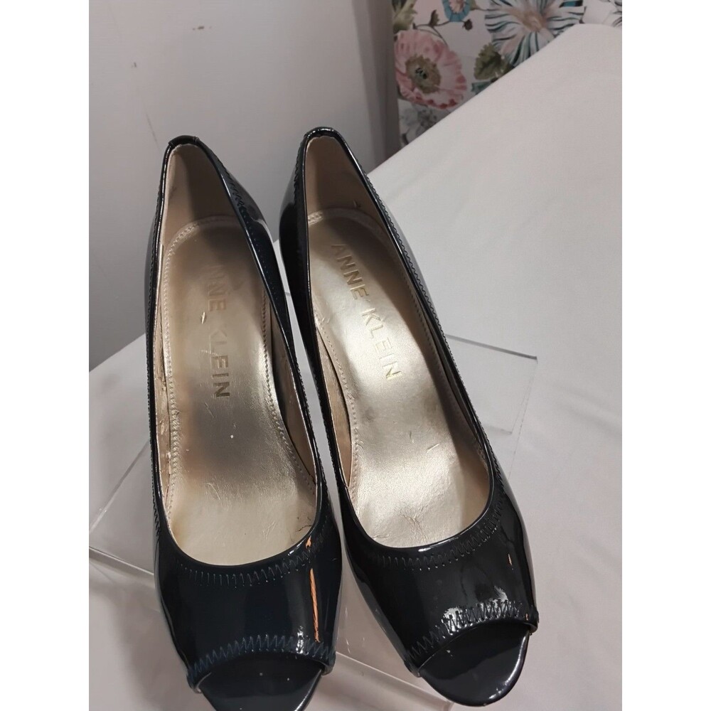 Anne Klein Akmeredith Blue open toe Patent Leather Shoe Size 10M